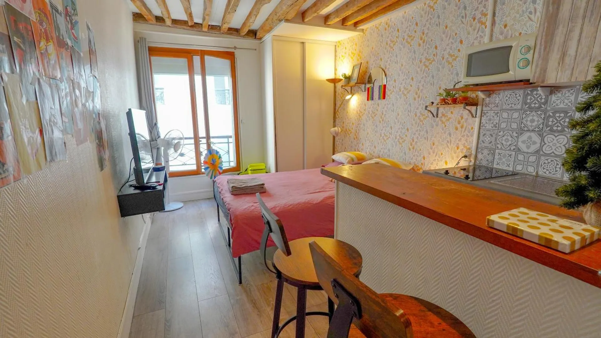 Apartment 04 Grand Studio Near Republique Paris